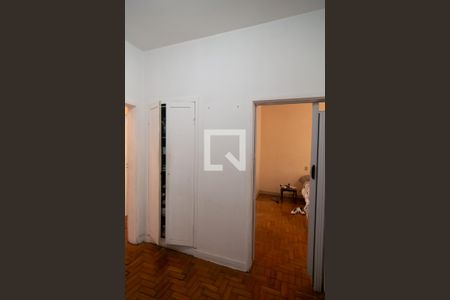 Entrada de apartamento à venda com 2 quartos, 131m² em Bela Vista, São Paulo