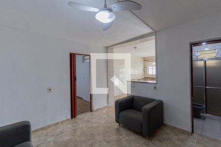 Sala  de casa para alugar com 2 quartos, 95m² em Vila Verde, São Paulo