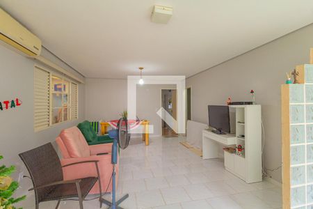 Sala de casa à venda com 3 quartos, 144m² em Harmonia, Canoas