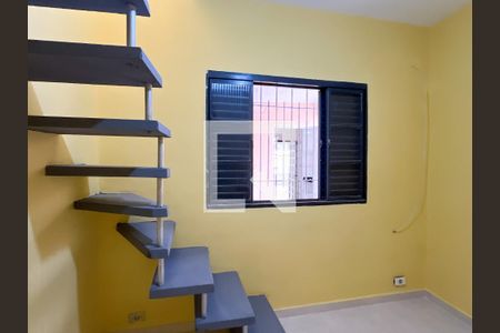 Sala 2 de casa para alugar com 4 quartos, 180m² em Parque Sao Luis, São Paulo