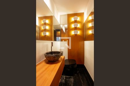 Lavabo de casa de condomínio à venda com 4 quartos, 302m² em Barra da Tijuca, Rio de Janeiro