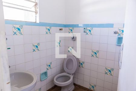 Banheiro de casa para alugar com 1 quarto, 50m² em Jardim Popular, São Paulo