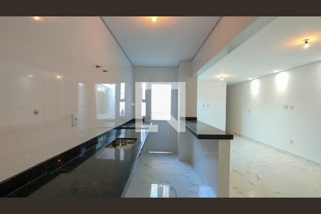 Cozinha de apartamento à venda com 3 quartos, 85m² em Santa Maria, São Caetano do Sul