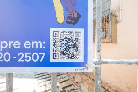 Casa à venda com 280m², 5 quartos e 3 vagas Casa à venda com 280m², 5 quartos e 3 vagasLHSW-2721