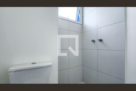 Banheiro de apartamento à venda com 1 quarto, 45m² em Bethaville I, Barueri