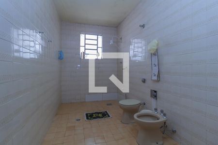 Banheiro de casa à venda com 4 quartos, 142m² em São Marcos, Belo Horizonte