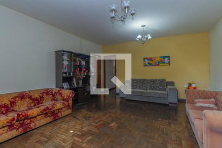 Sala de casa à venda com 4 quartos, 142m² em São Marcos, Belo Horizonte