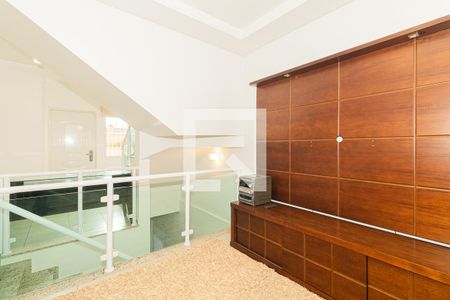 Sala de casa de condomínio à venda com 3 quartos, 160m² em Vila Ede, São Paulo