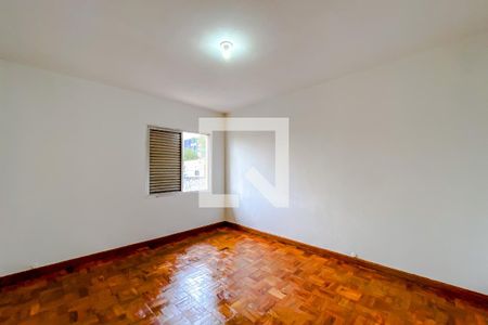 Quarto 1 de casa para alugar com 2 quartos, 80m² em Vila Prudente, São Paulo