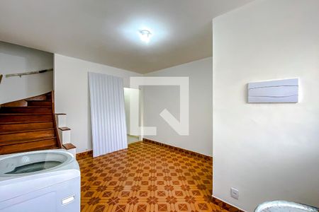 Sala de casa para alugar com 2 quartos, 80m² em Vila Prudente, São Paulo