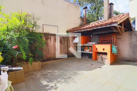 Casa à venda com 3 quartos, 200m² em Campo Belo, São Paulo