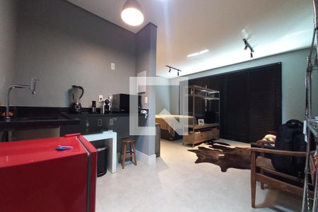 Cozinha  de kitnet/studio para alugar com 1 quarto, 40m² em Cambuí, Campinas