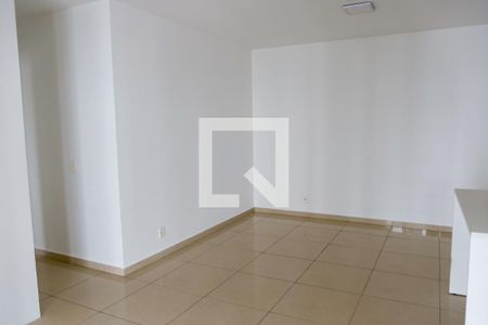 sala de apartamento para alugar com 3 quartos, 83m² em Continental, Osasco