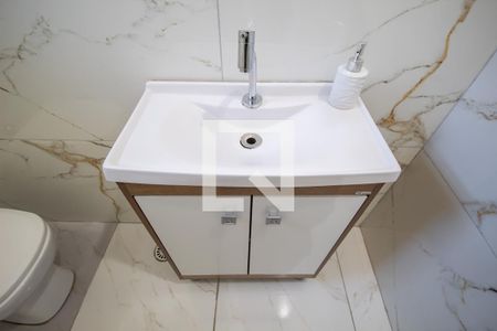 Casa para alugar com 275m², 2 quartos e 1 vaga Casa para alugar com 275m², 2 quartos e 1 vagaBanheiro 2