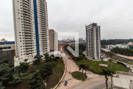 Vista da Sala de apartamento para alugar com 1 quarto, 74m² em Bethaville I, Barueri