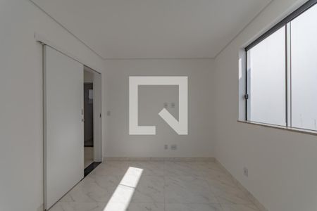 Suíte de apartamento à venda com 3 quartos, 90m² em Copacabana, Belo Horizonte