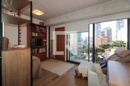 Sala/Quarto de kitnet/studio para alugar com 1 quarto, 31m² em Jardim das Bandeiras, São Paulo