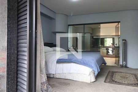 Casa à venda com 4 quartos, 800m² em Sumaré, São Paulo
