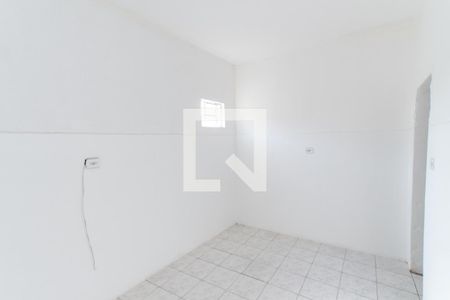 Quarto 2 de casa para alugar com 2 quartos, 70m² em Vila Nivi, São Paulo