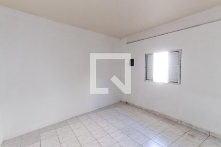 Quarto 1 de casa para alugar com 2 quartos, 70m² em Vila Nivi, São Paulo