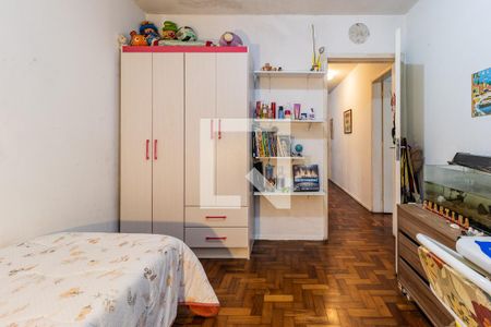 Dormitório 1 de apartamento à venda com 3 quartos, 130m² em Bela Vista, Porto Alegre