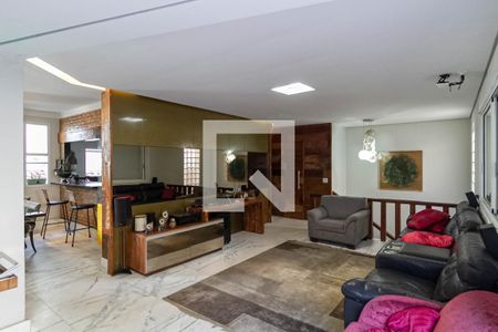 Sala 1 de casa para alugar com 4 quartos, 360m² em São José, Belo Horizonte