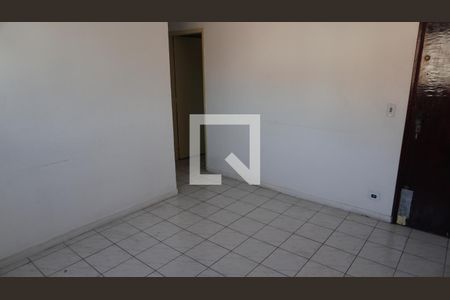 Sala de apartamento à venda com 2 quartos, 60m² em Jardim Kuabara, Taboão da Serra