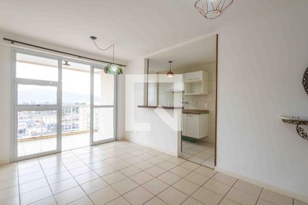 Sala de apartamento à venda com 2 quartos, 76m² em Recreio dos Bandeirantes, Rio de Janeiro