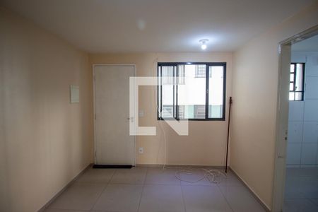 Sala de apartamento para alugar com 2 quartos, 42m² em Itaim Paulista, São Paulo