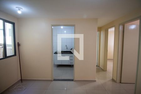 Sala de apartamento para alugar com 2 quartos, 42m² em Itaim Paulista, São Paulo