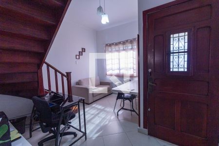 Sala 1 de casa para alugar com 3 quartos, 200m² em Bom Retiro, São Paulo