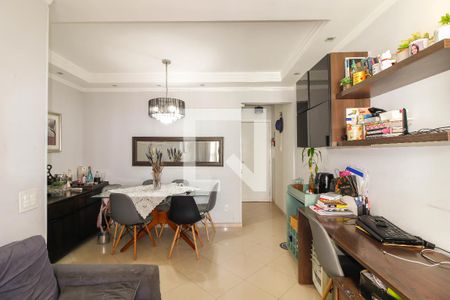 Sala de apartamento à venda com 3 quartos, 66m² em Chácara Seis de Outubro, São Paulo