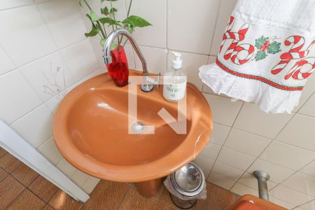 Casa à venda com 110m², 3 quartos e 1 vaga Casa à venda com 110m², 3 quartos e 1 vagaBanheiro