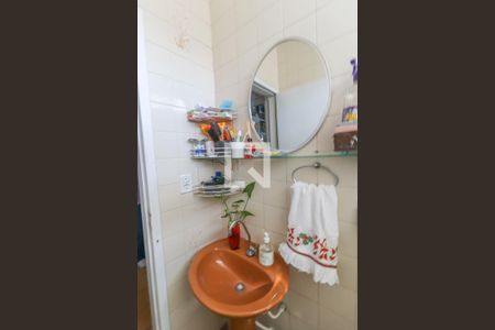 Casa à venda com 110m², 3 quartos e 1 vaga Casa à venda com 110m², 3 quartos e 1 vagaBanheiro