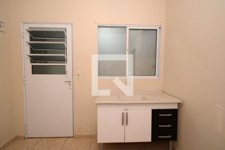 Sala/Cozinha de casa para alugar com 1 quarto, 40m² em Vila California(zona Sul), São Paulo