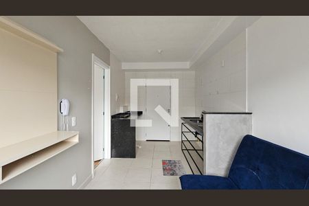 Sala / Cozinha / Area de Serviço de apartamento à venda com 1 quarto, 26m² em Jardim Itacolomi, São Paulo
