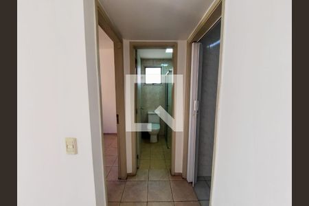 Corredor de apartamento à venda com 1 quarto, 40m² em Indianópolis, São Paulo