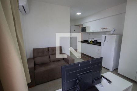 Sala de apartamento para alugar com 1 quarto, 28m² em Jardim Palma Travassos, Ribeirão Preto