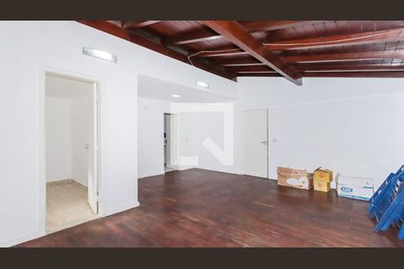 Casa à venda com 4 quartos, 1200m² em Barra da Tijuca, Rio de Janeiro