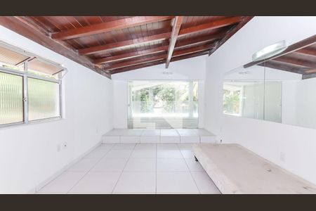 Casa à venda com 4 quartos, 1200m² em Barra da Tijuca, Rio de Janeiro