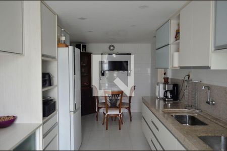 Apartamento à venda com 3 quartos, 190m² em Recreio dos Bandeirantes, Rio de Janeiro