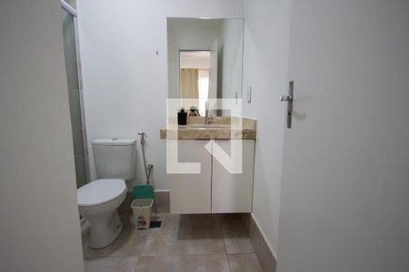 Banheiro de apartamento para alugar com 1 quarto, 28m² em Jardim Palma Travassos, Ribeirão Preto