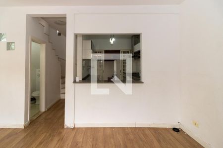 Sala de casa de condomínio para alugar com 2 quartos, 167m² em Caiapia, Cotia