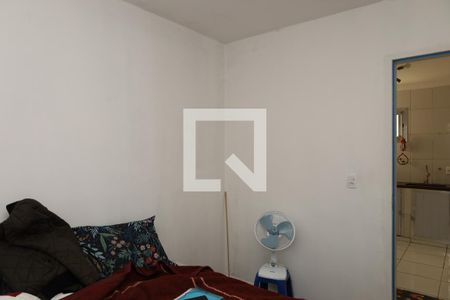 Quarto 2 de apartamento para alugar com 2 quartos, 42m² em Conjunto Residencial José Bonifácio, São Paulo