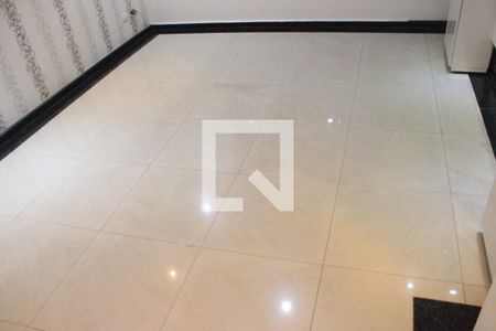 Sala de casa à venda com 3 quartos, 239m² em Macedo, Guarulhos