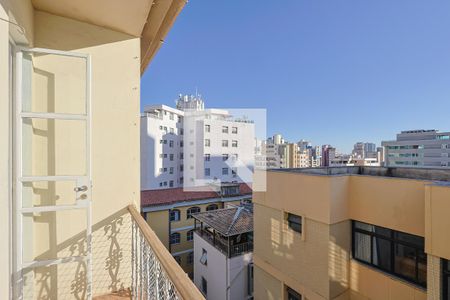 Apartamento para alugar com 3 quartos, 144m² em Gutierrez, Belo Horizonte