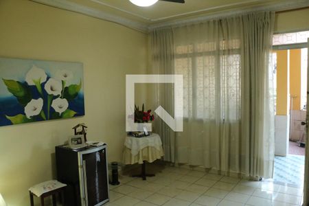 Sala de casa para alugar com 3 quartos, 75m² em Centro, Nova Iguaçu