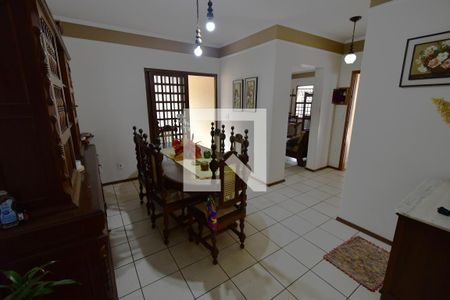 Sala de casa à venda com 3 quartos, 531m² em Parque Alto Taquaral, Campinas