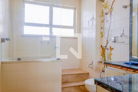 Apartamento à venda com 3 quartos, 213m² em Lapa, São Paulo