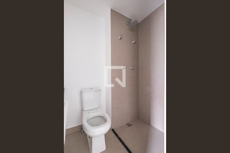 Banheiro de kitnet/studio à venda com 1 quarto, 23m² em Cerqueira César, São Paulo